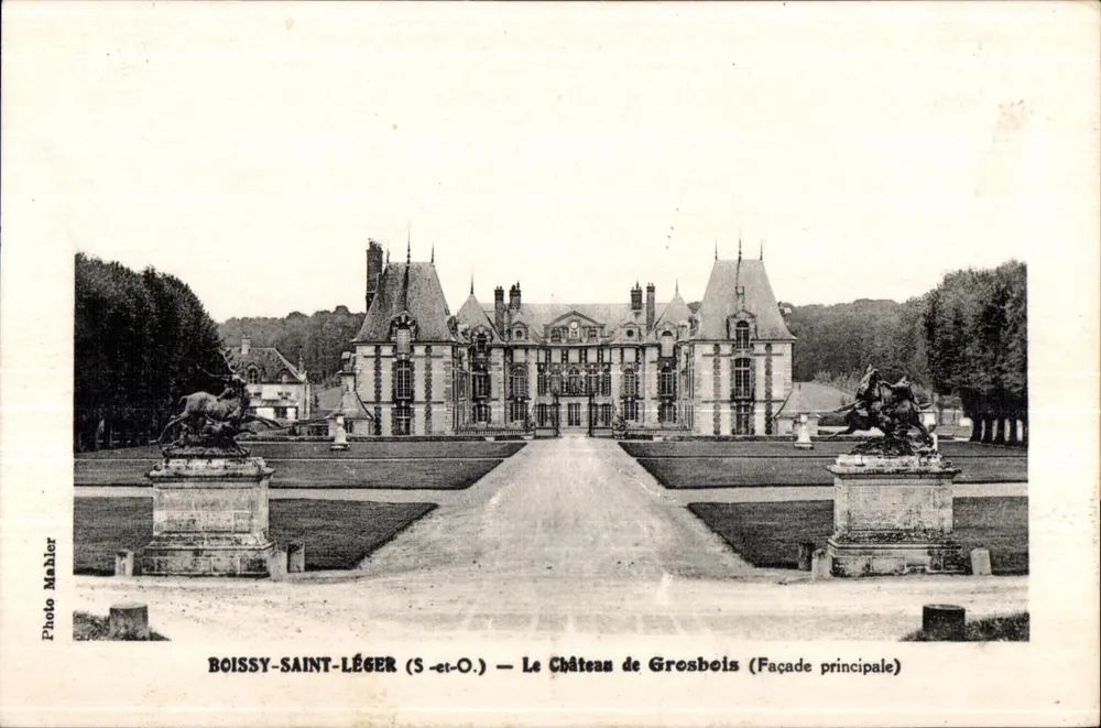 Boissy-Saint-Léger (S.-et-O.) — Schloss Grosbois (Hauptfassade) — Foto Mahler - Vorderseite