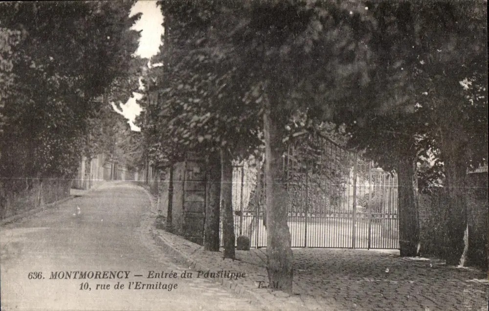 Montmorency — Eingang zum Pdusllippe, 10, rue de l'Ermitage — E. M. - Vorderseite