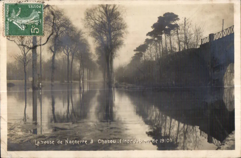 Die Straße von Nanterre nach Chatou — Überschwemmung 1910 — Verleger unbekannt - Vorderseite