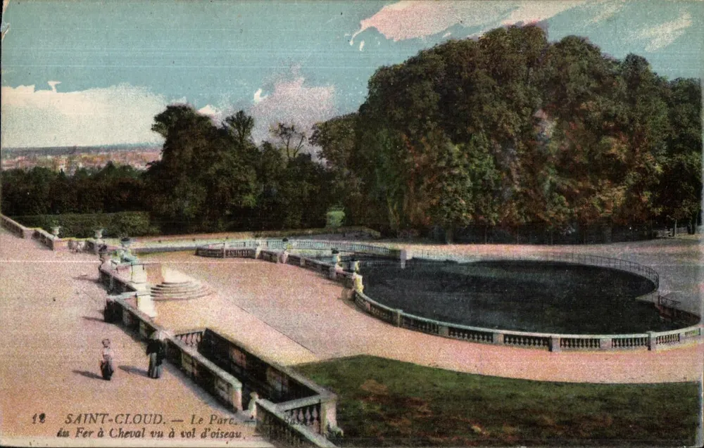 Saint-Cloud — O Parque — O Fer à Cheval visto de cima — De Baux - Frente
