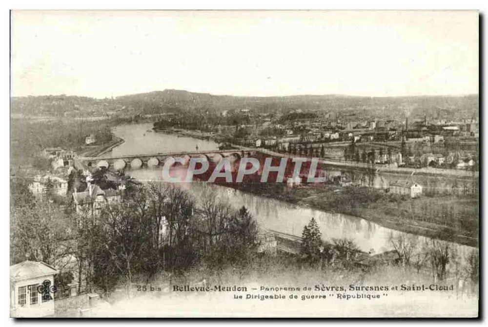 Bellevue-Meudon — Panorama von Sèvres, Suresnes und Saint-Cloud — Das Kriegsdirigible 'République' - Vorderseite