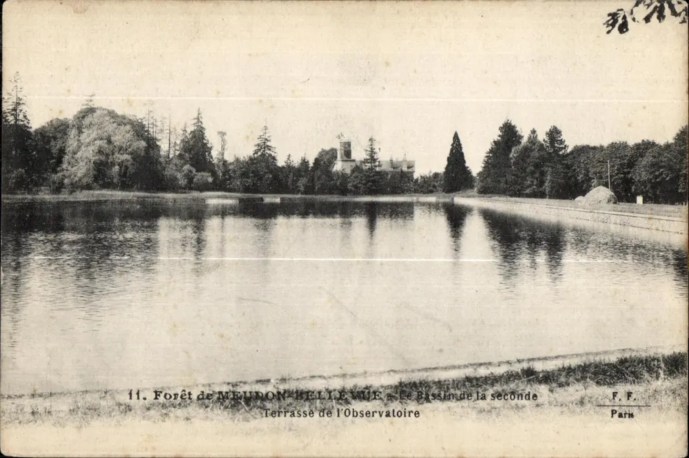 Wald von Meudon-Bellevue — Der See der zweiten Terrasse des Observatoriums — F.F. Paris - Vorderseite