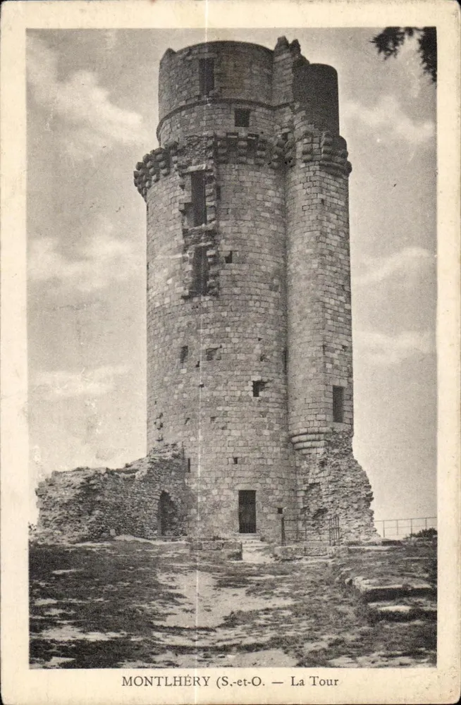 Montlhéry (S.-et-O.) — Die Turm — L. Basle, phot. - Vorderseite