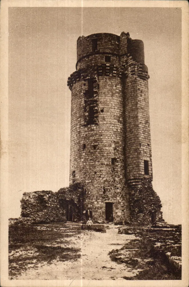 Montlhéry (S.-et-O.) — A Torre — Edição H. Desgouillons - Frente