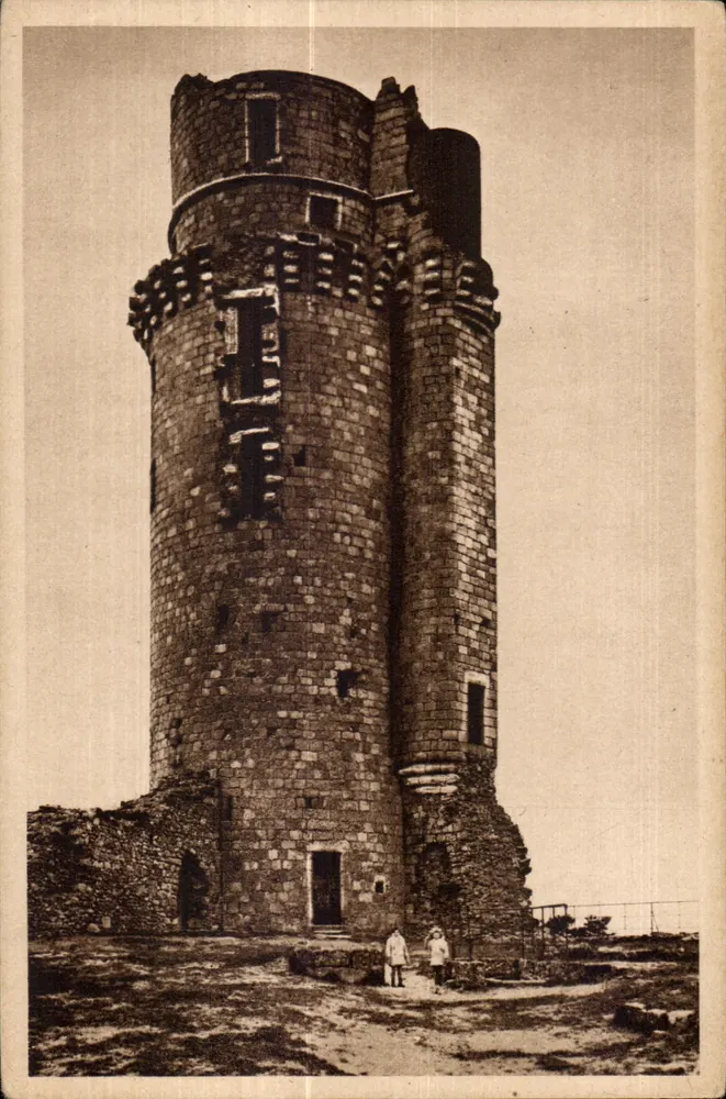 Montlhéry (S.-et-O.) — A Torre — Edição H. Desgouillons - Frente