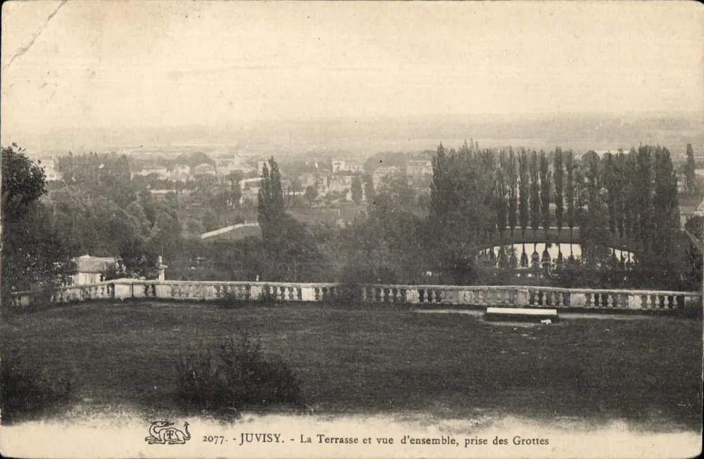 Juvisy - Die Terrasse und Überblick, Ansicht von den Höhlen — Verlag Juvisy, n° 2077 - Vorderseite