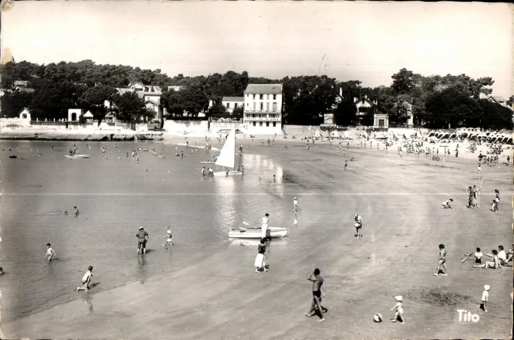 Saint-Palais-sur-Mer — animierte Strand — Tito - Vorderseite