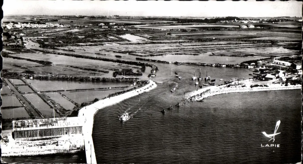 Os parques de ostras em Lauzières — Charente-Maritime — editor LAPIE, n° 14 - Frente