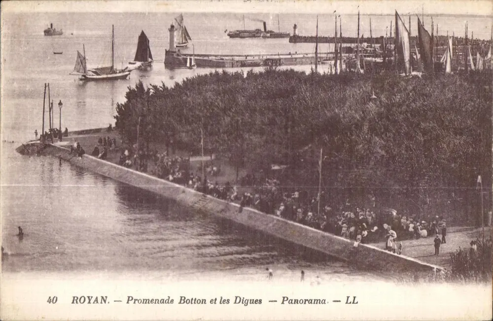 Royan — Promenade Botton und die Dämme — Panorama — LL - Vorderseite