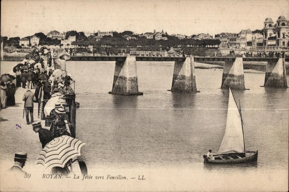 Royan — La Jetée verso Foncillon — LL. n°59 - Recto