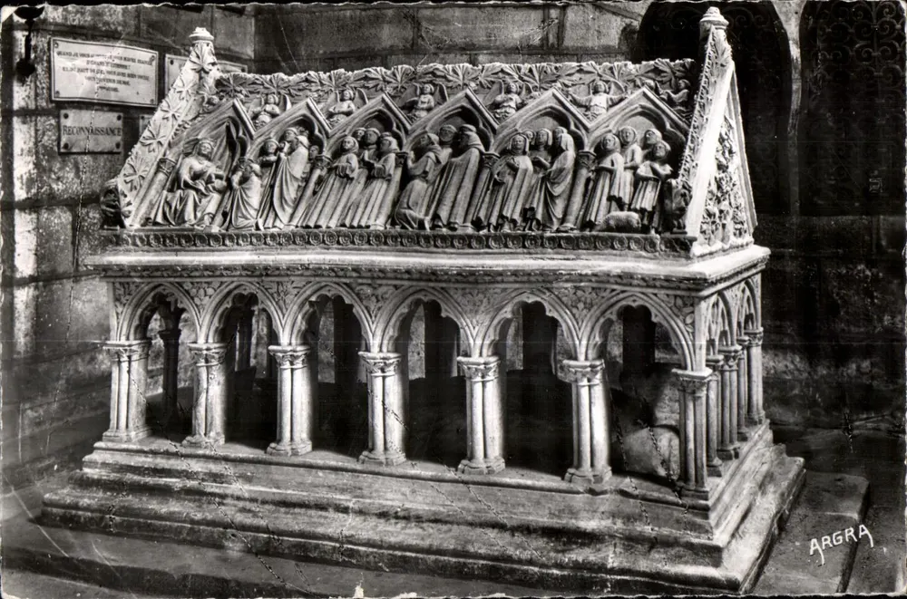Tomba di San Etienne — Obazine (Corrèze) — ARGRA - Recto