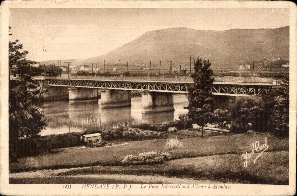 Hendaye (B.-P.) — Der Internationale Brücke von Irun in Hendaye — Phototypie Marcel Delbog, Fordeana - Vorderseite