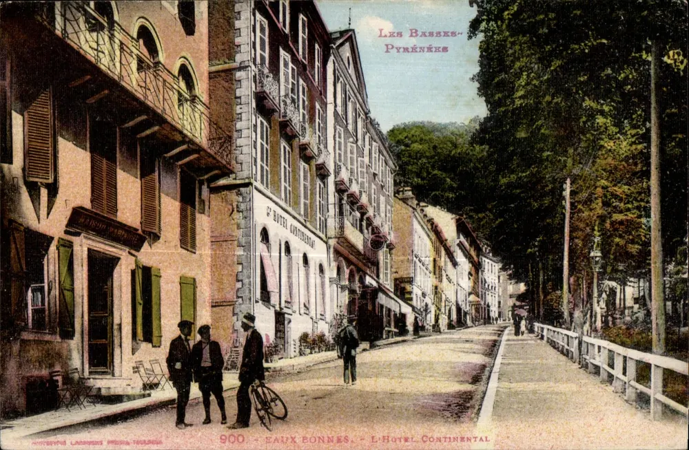 Les Basses-Pyrénées — Eaux Bonnes — L'Hotel Continental - Frente