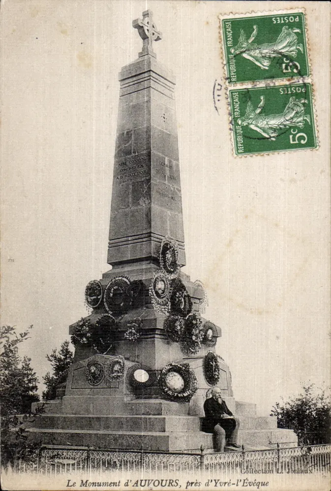 Der Denkmal von AUVOURS, nahe Yvré-l'Évêque — Sammlung L. Joniaux - Vorderseite