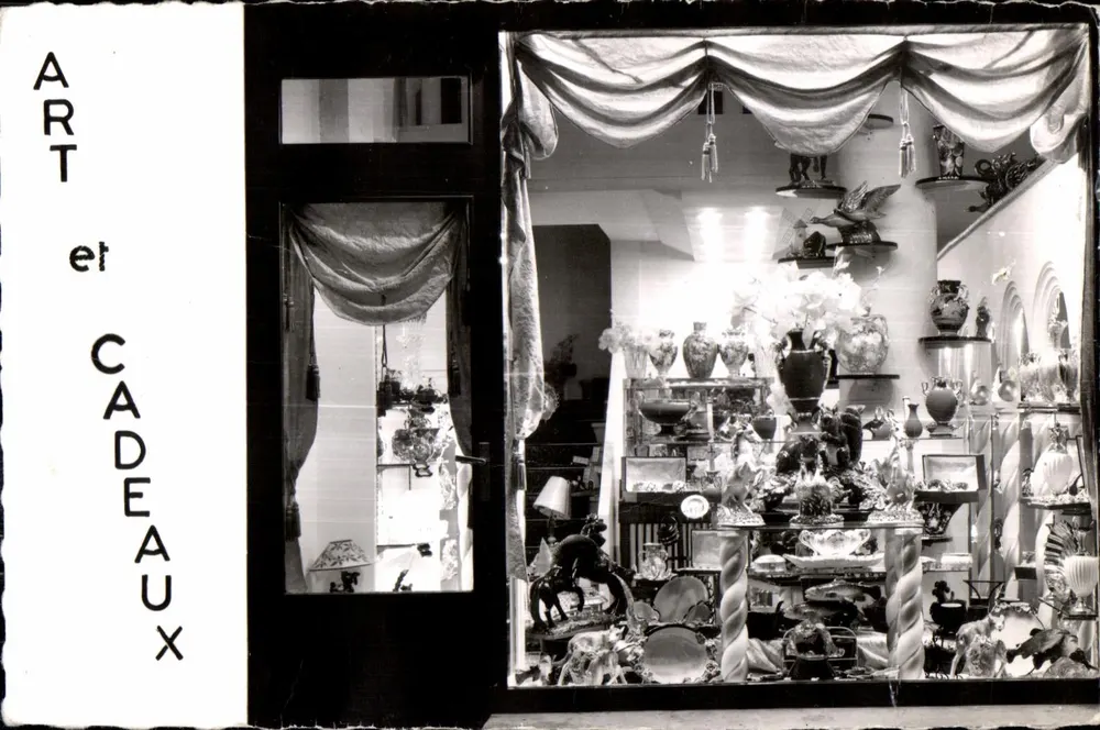 Geschäft für Kunst & Geschenke — Autun — Verleger A. BROT - Vorderseite