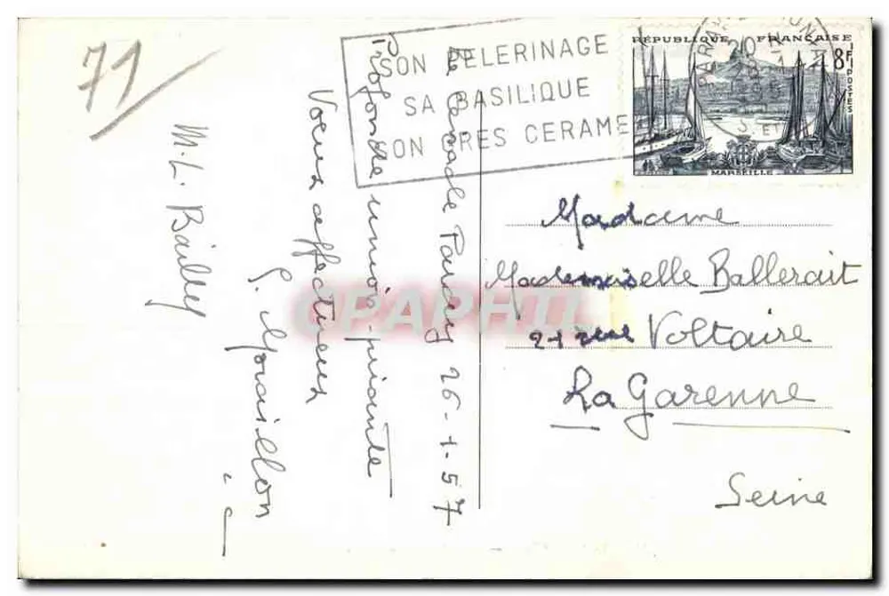 PARAY-le-MONIAL — Der Cénacle — Ansicht des Gartens - Rückseite