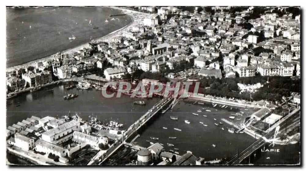 Saint-Jean-de-Luz — der Fischereihafen — Lapie - Vorderseite