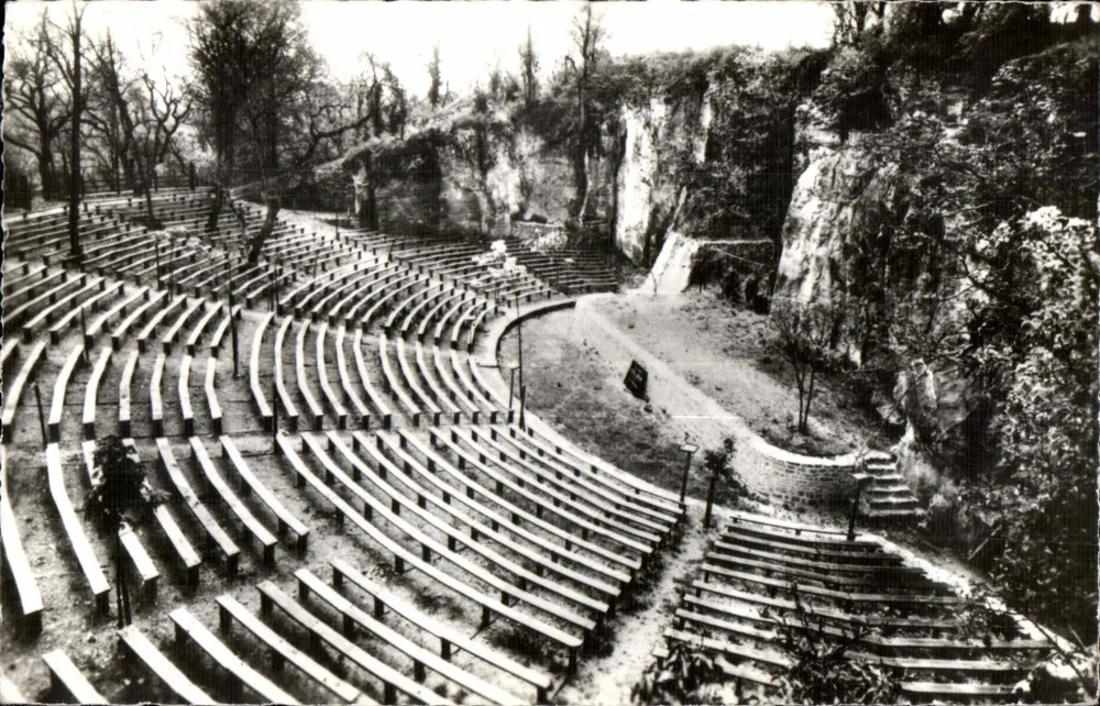 Alise-Sainte-Reine (Côte-d'Or) — Das Theater der Felsen — 685 - Vorderseite