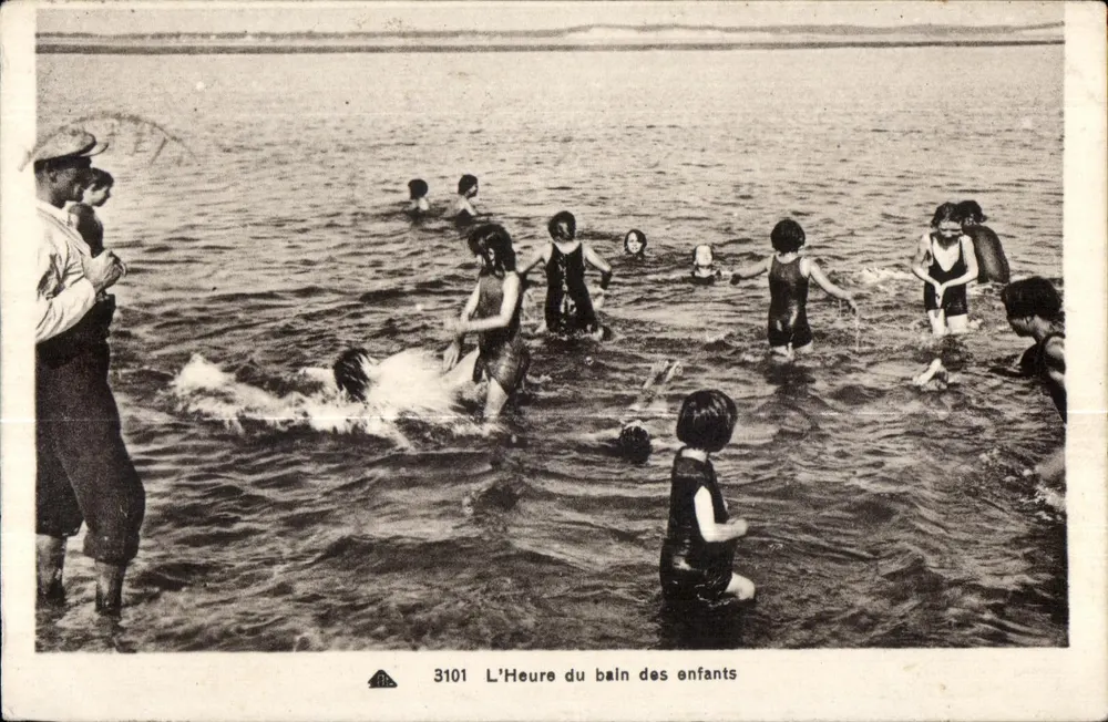 A Hora do Banho dos Crianças — série 3101 — CH dos Arts Photoméc. Schiltigheim - Frente