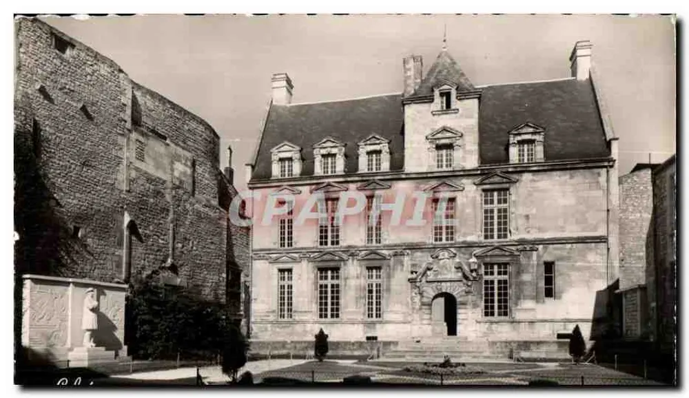 Rathaus von Rennes — Gesamtansicht — n° 60 - Vorderseite