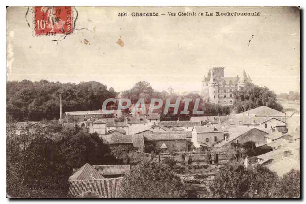 La Rochefoucauld — Vista Geral — Charente — n°2491 - Frente