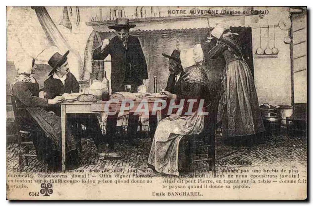 Notre Auvergne (Région du Cantal) — scène de vie rustique dans une cuisine — éditeur Emile BANCHAREL, n° 6142 - Vorderseite