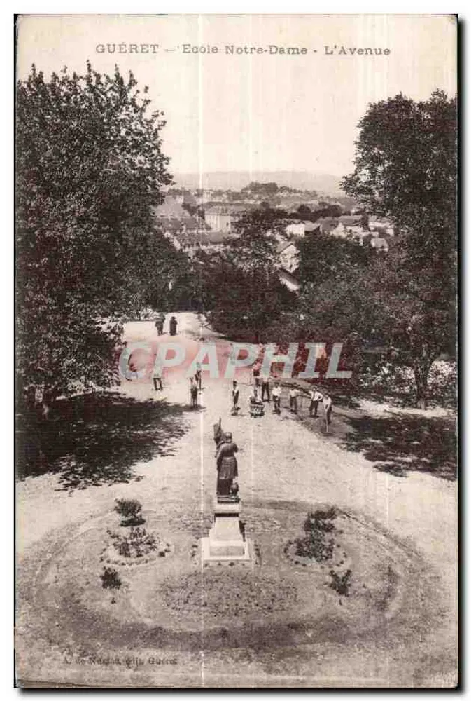 Guéret — Schule Notre-Dame — Avenue - Vorderseite