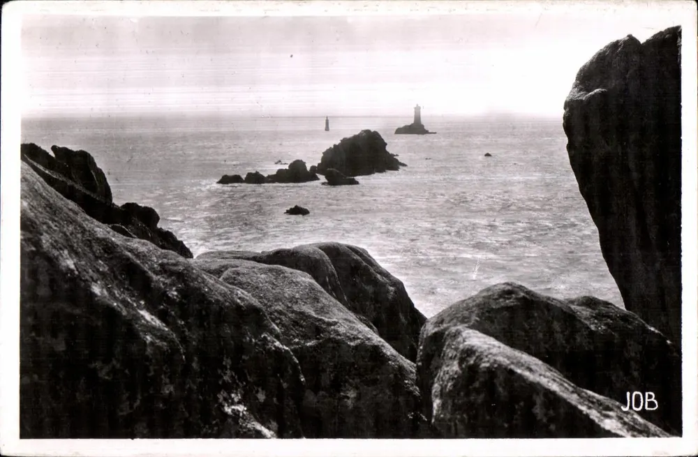 A Ponta do Raz — Noite — Fotografia Verdadeira — J. Villard, Quimper - Frente