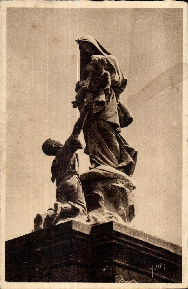 Pointe du Raz de Sein — Statue der Jungfrau der Schiffbrüchigen — Godebsky, Bildhauer - Vorderseite