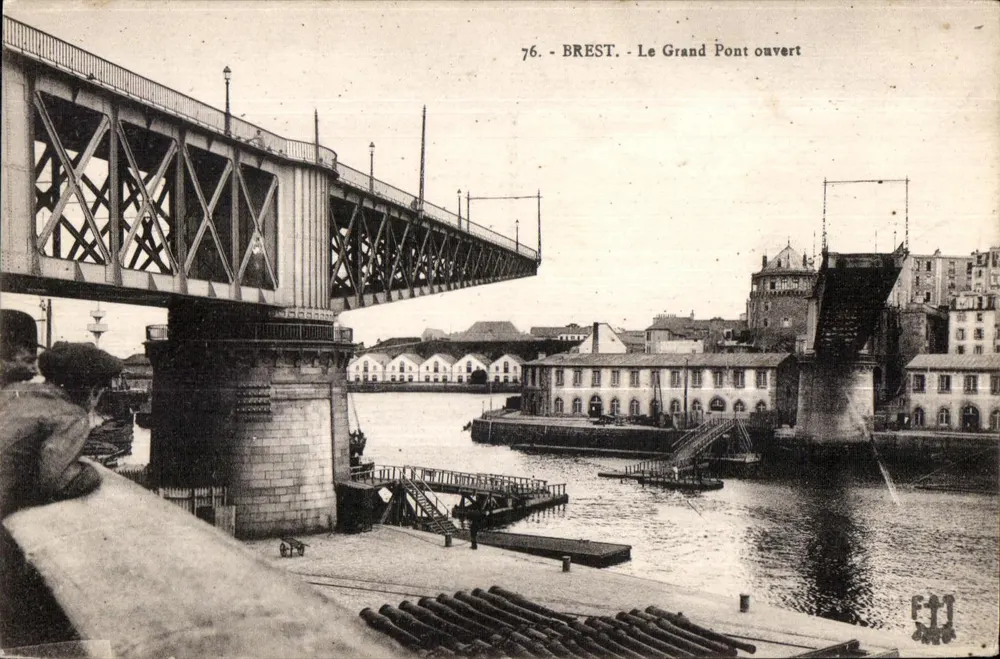 Brest — Duży Most otwarty — 76. — Wydawca nieznany - Awers