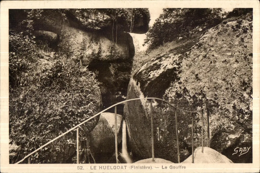 Le Huelgoat (Finistère) — Le Gouffre — Saby - Awers