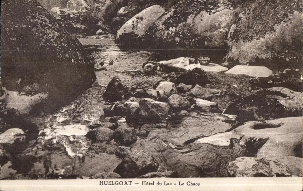 Huelgoat — Hotel du Lac — Le Chaos — Photographie de M. Maçon - Vorderseite