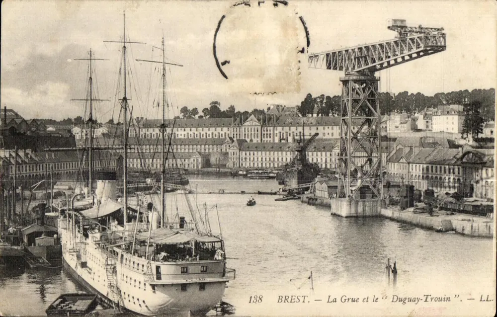 Brest — Die Krone und das "Duguy-Trouin" — LL. n° 138 - Vorderseite