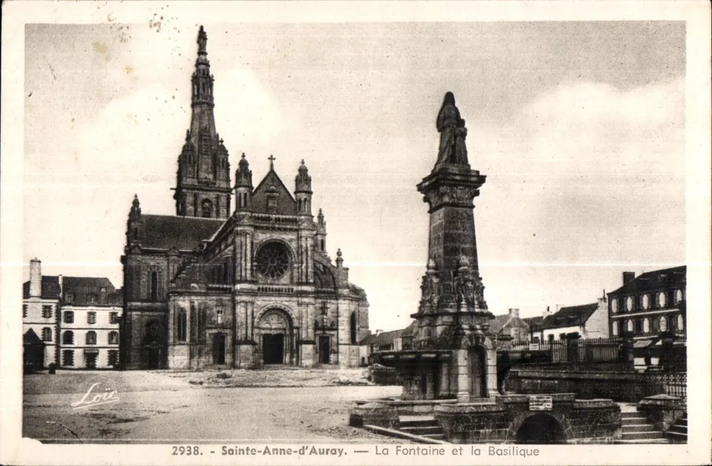 Sainte-Anne-d'Auray — Die Fontaine und die Basilique — Éditeur Lorré, n° 2938 - Vorderseite
