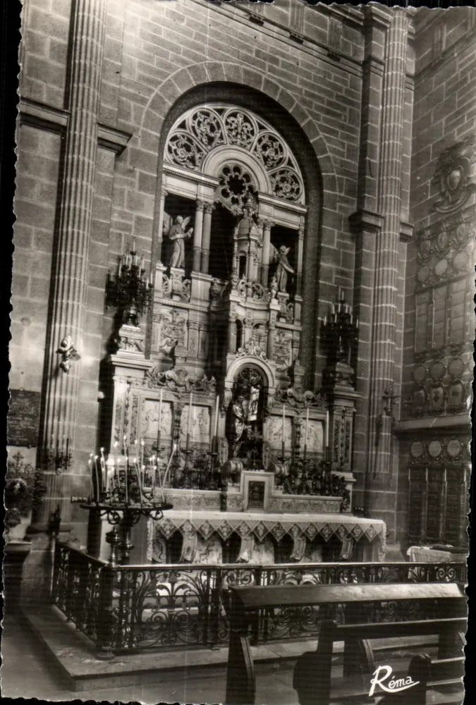 Innenraum der Kirche Sainte-Anne d'Auray — Altar — Verlag Réma, Nr. 2508 - Vorderseite