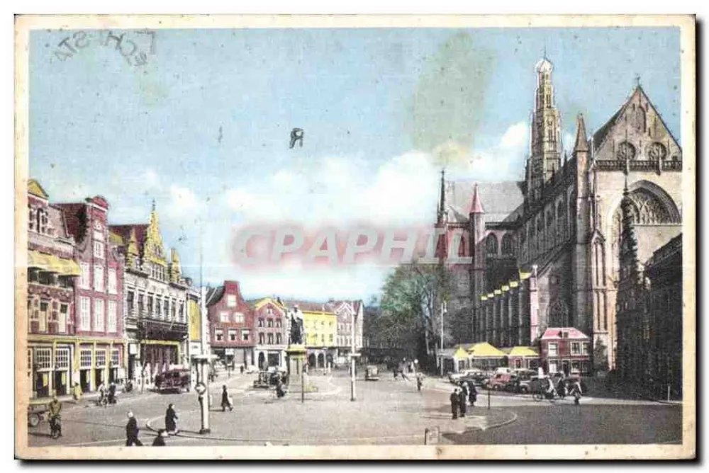 Marktplatz mit Kathedrale — niederländische Stadt — Verlag unbekannt, Seriennummer nicht lesbar - Vorderseite