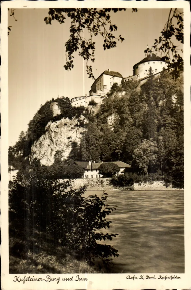 Kufstein-Burg und Inn — Foto van K. Beml, Kiefersfelden - Voorkant
