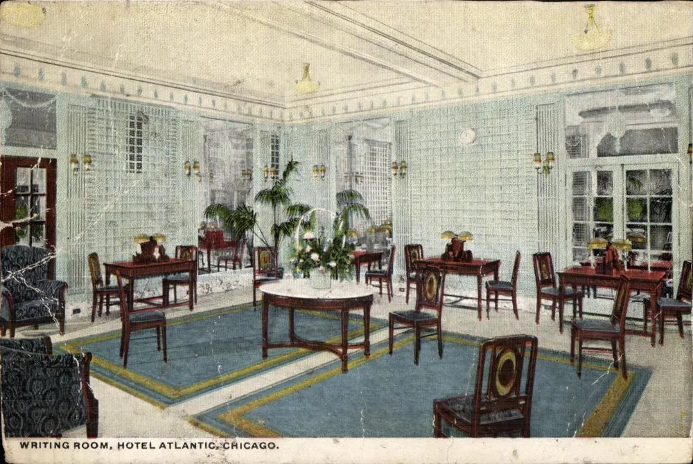 Redactiekamer, Hotel Atlantic, Chicago — uitgever Curt Teich & Co., n° R-56719 - Voorkant