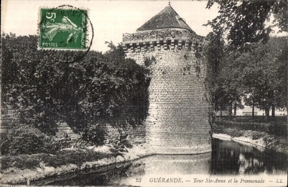 Guérande — Turm Ste-Anne und die Promenade — LL - Vorderseite
