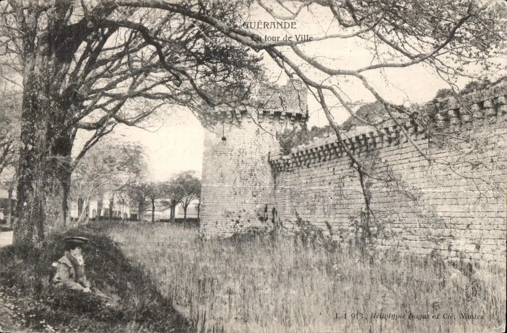 Guérande — A torre da Cidade — Héliotypie Dugas et Cie, Nantes - Frente