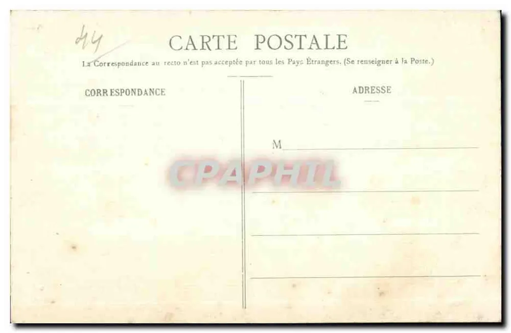 Châteaubriant (Loire-Inférieure) — Torre do castelo fortificado, construído no século XI por Brient, fundador da cidade — Laroix, foto. Châteaubriant - Verso