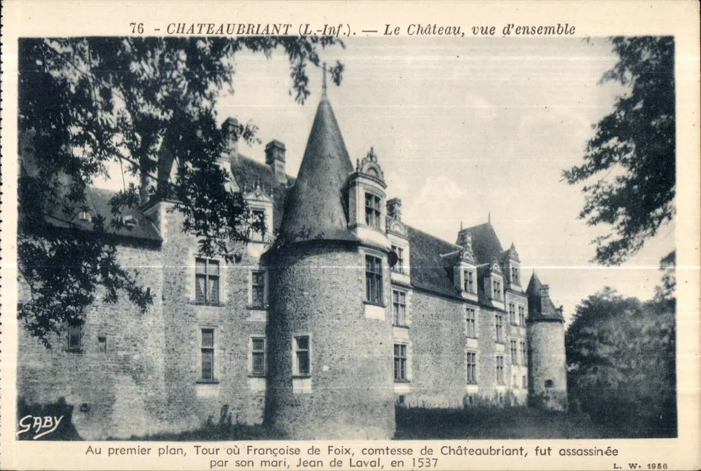 Châteaubriant (L-Inf.) — O Castelo, vista geral — Gaby - Frente
