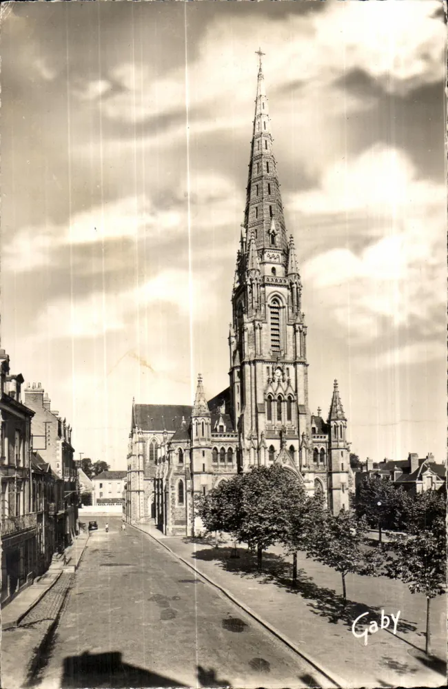 Église Saint-Nicolas — Châteaubriant — Éditions Gaby - Frente