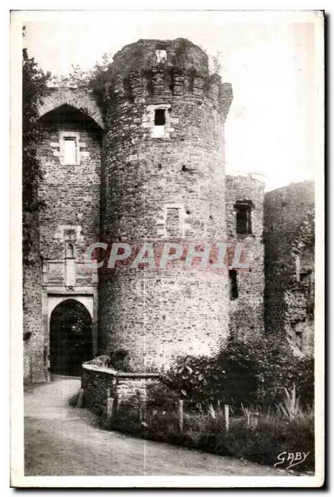 Châteaubriant — Entrata del Castello forte (XI secolo) — Edizioni Gaby - Recto