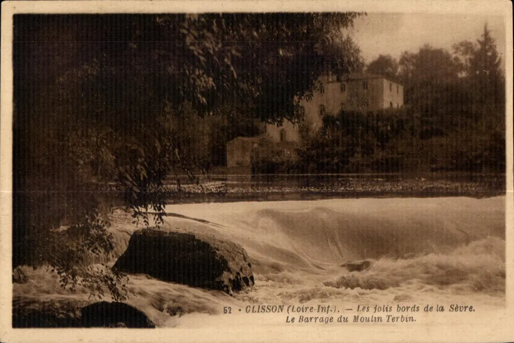 Clisson (Loire-Inf.) — De mooie oevers van de Sèvre. De Dijk van het Molentje Terbin — G. Artaud, n° 52 - Voorkant