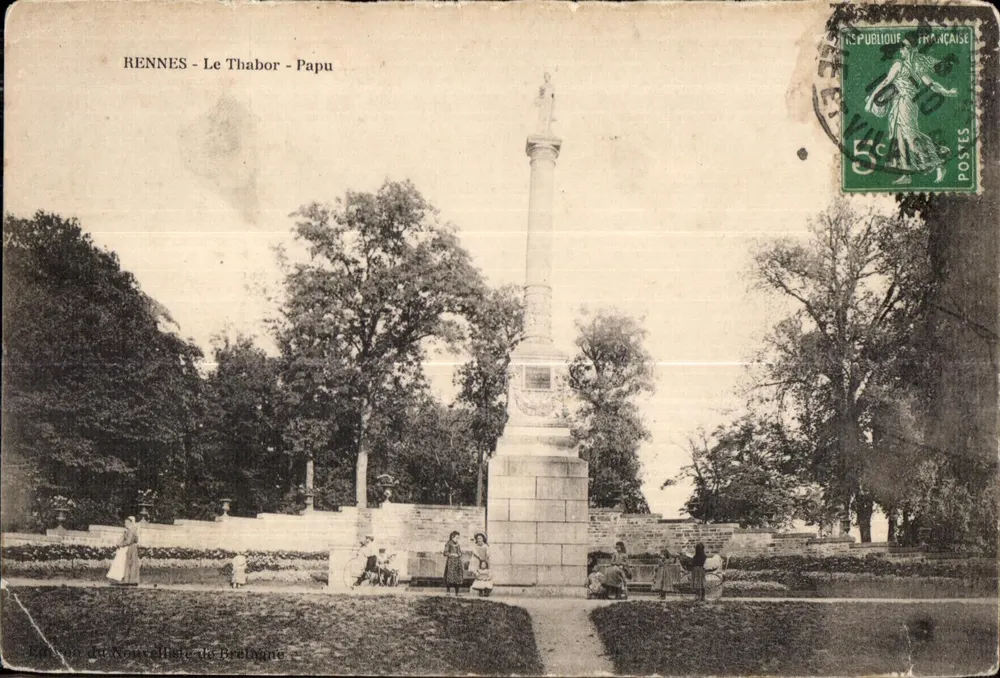 Rennes - Le Thabor - Papu — Monument comemorativo — Edição do Nouvelliste de Bretagne - Frente