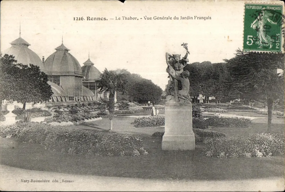 Rennes - Le Thabor - Allgemeiner Blick auf den französischen Garten — Mary-Rousselière ed. Rennes - Vorderseite