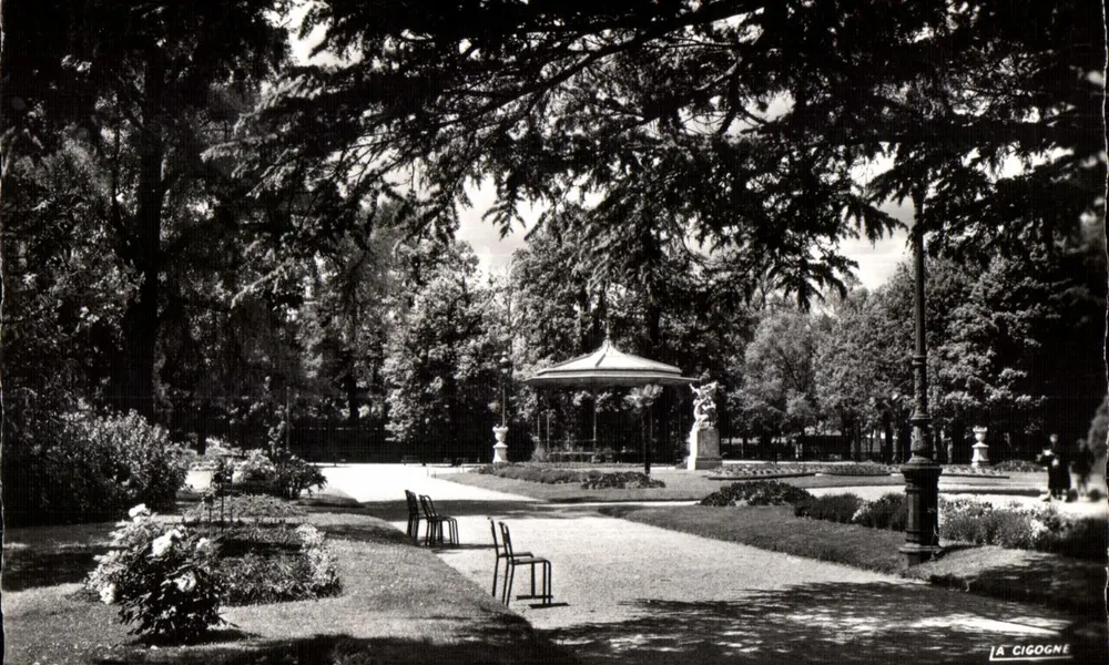 Tuin van het Thabor — Rennes (Ille-et-Vilaine) — Uitgaven La Cigogne, Nantes - Voorkant