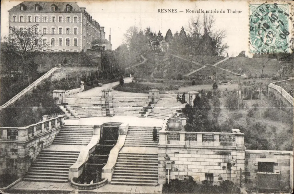Rennes — Nova entrada do Thabor — editor Rennes - Frente
