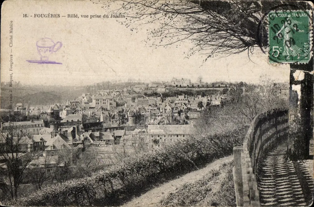 Fougères — Ausblick vom Garten — Sammlung J. Roqueh Fougères — Chloé Mahire - Vorderseite